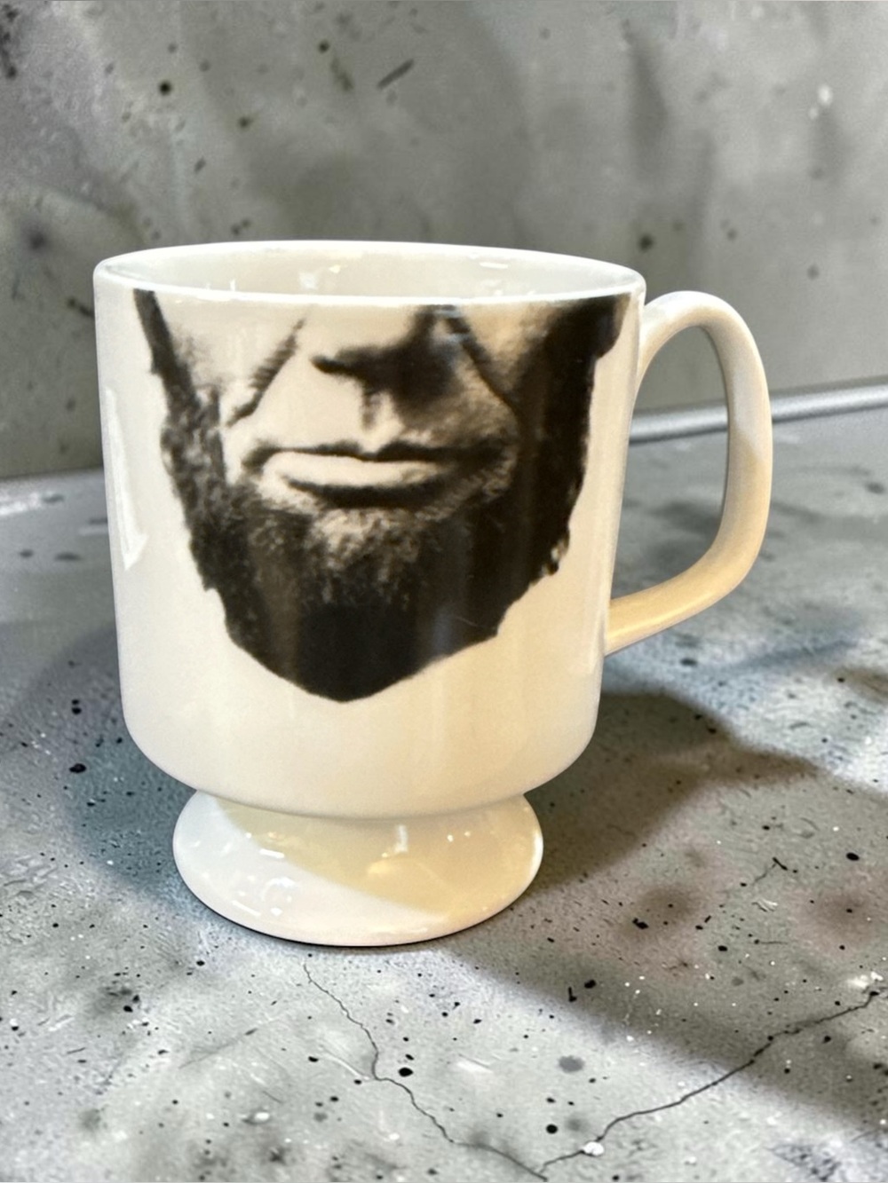 White Ceramic Pedestal Mug with Black Abraham Lincoln Beard Accent